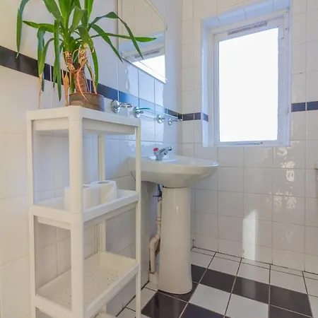 Ferienhaus Guestready - Tranquil Retreat In Chapelizod Dublin